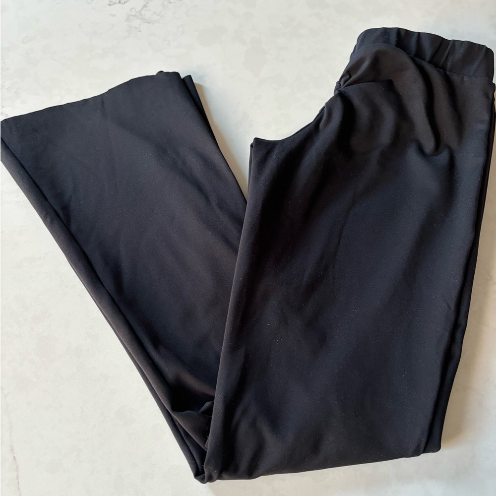 Size medium, leggings